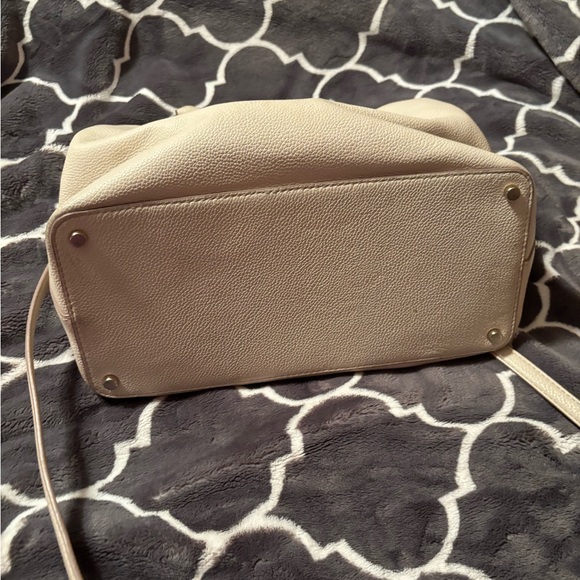 Kate Spade winter white 3 compartment purse. - Picture 3 of 7